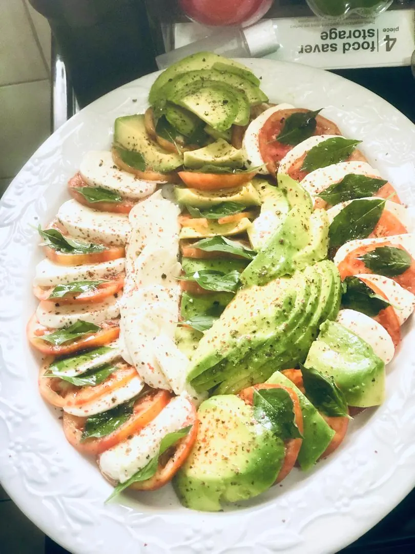 Caprese à l’avocat